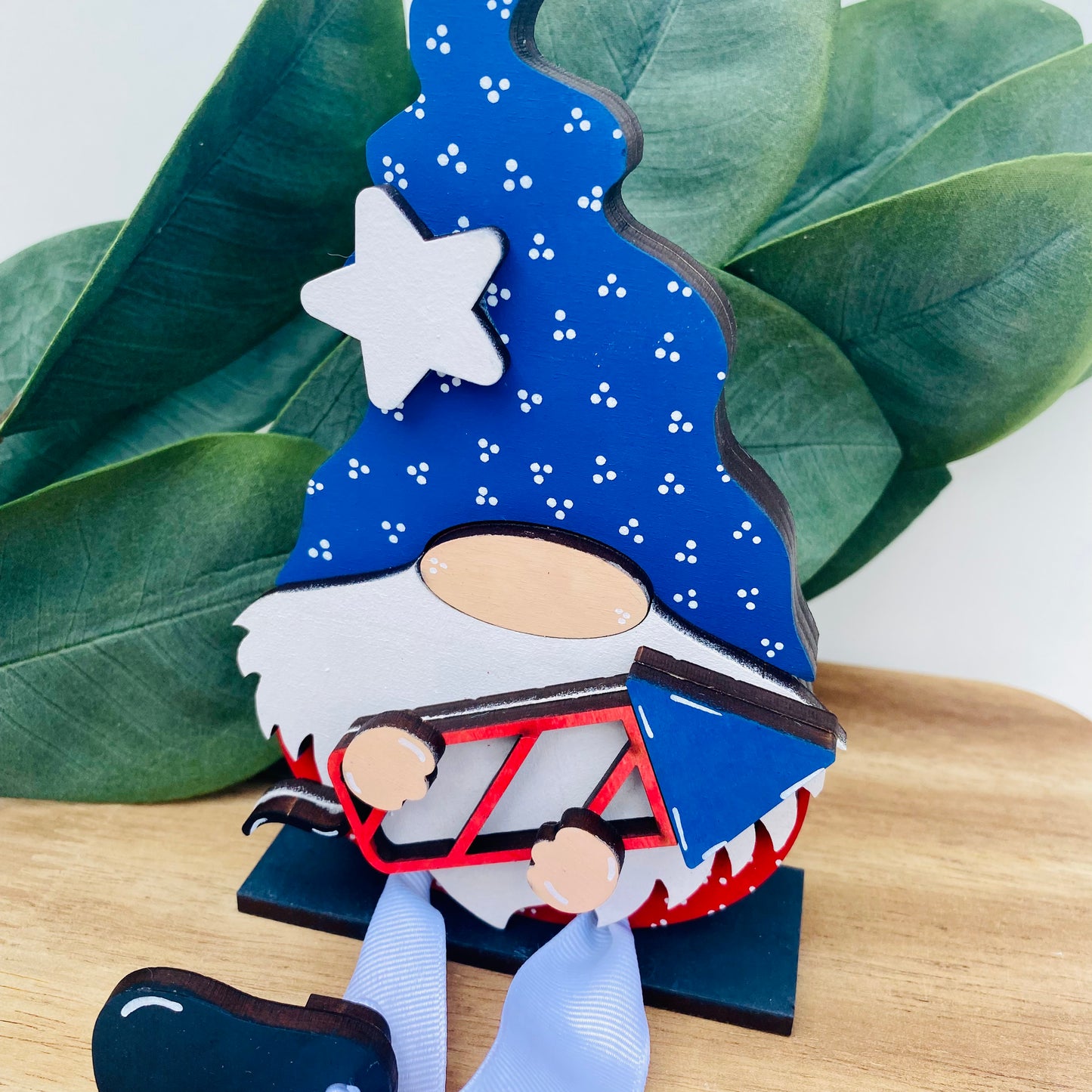 Patriotic Gnome Self Sitter
