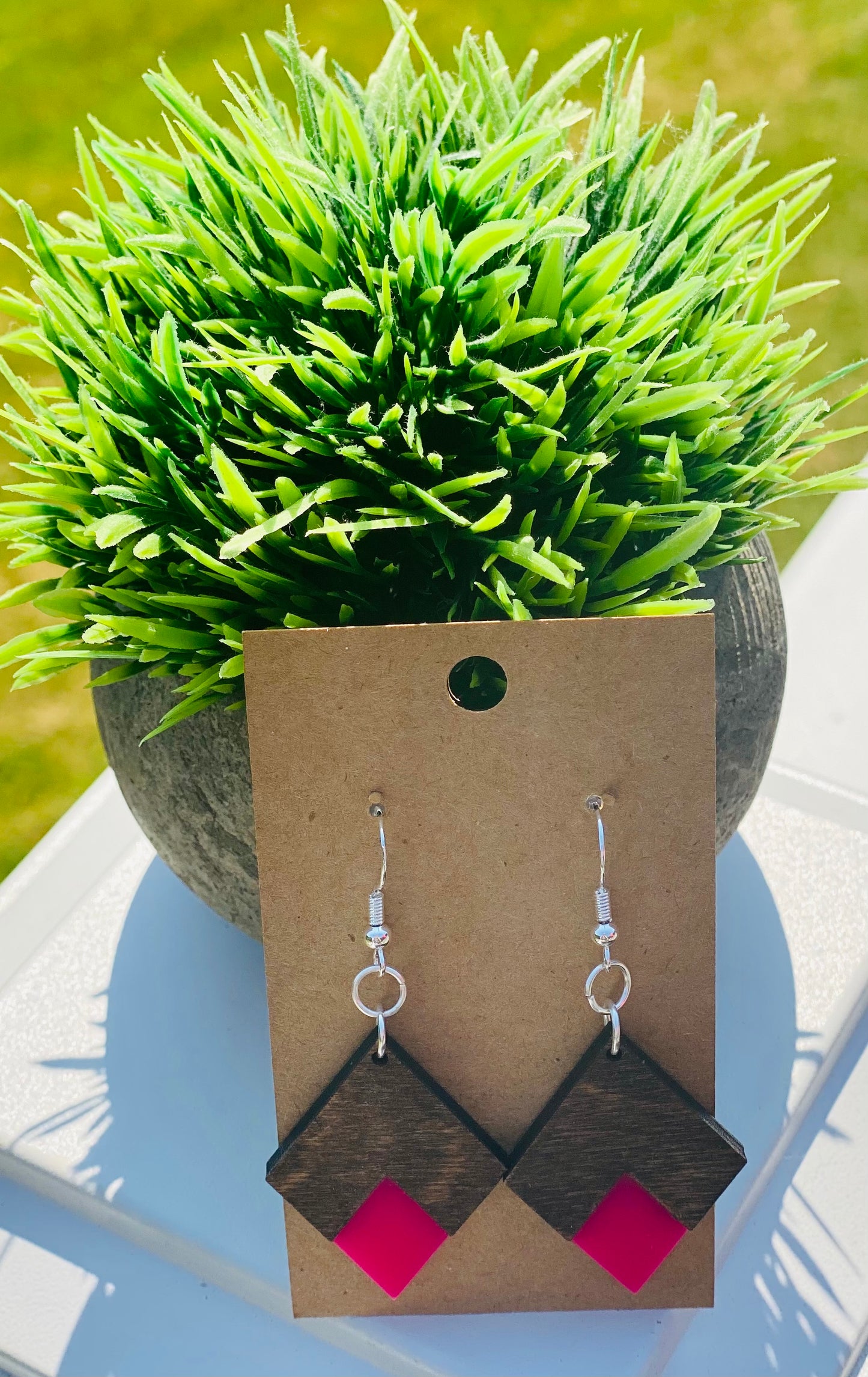 Dark walnut/pink acrylic triangles