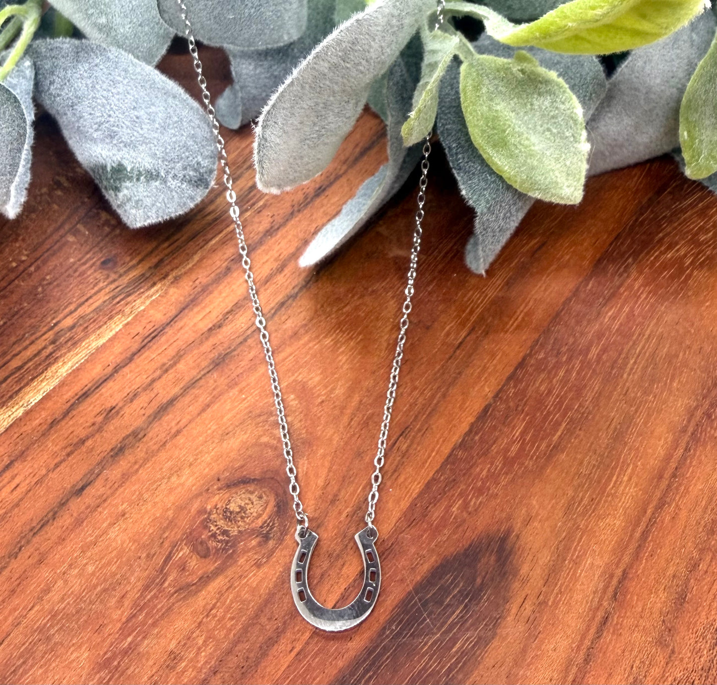 Horseshoe Necklace
